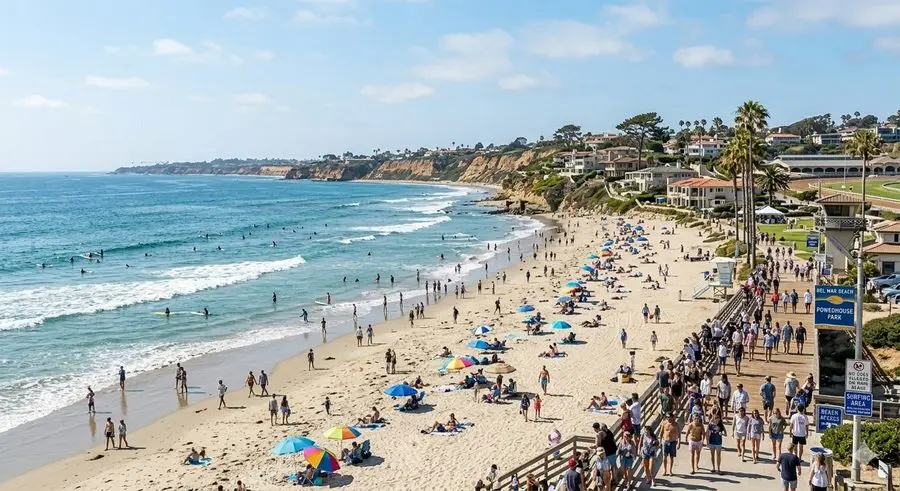 Del Mar coastline — sandy beach and sandstone bluffs